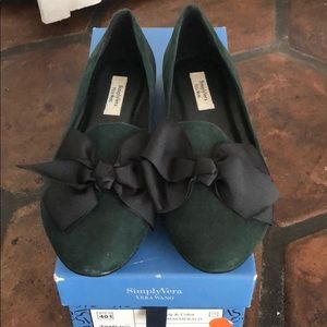 Vera Wang Emerald Slip On Flats